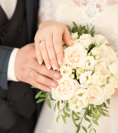 couple hand with wedding ring